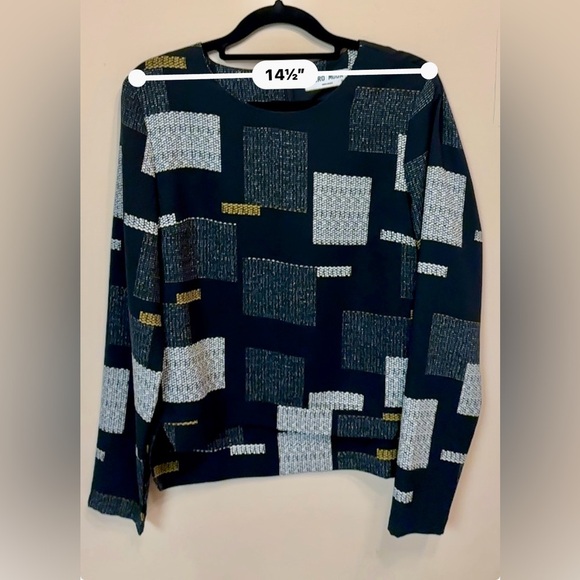 2/$15 - Vero Moda Modern Geometric Print Blouse - Size 38 - Picture 6 of 16